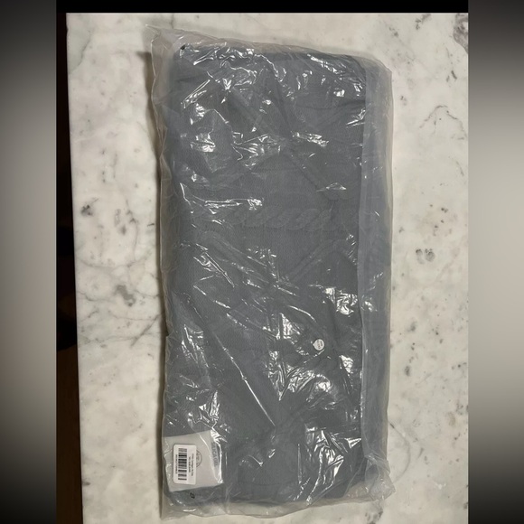 UNOPENED TTPD Taylor Swift XL/2XL The Tortured Poets Department Cardigan - Picture 5 of 6